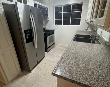 1435 N Fairfax - Photo Thumbnail 1
