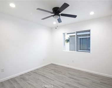 4521 Emerson Street - Photo Thumbnail 9