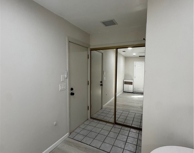 22603 Apart 1 Birds Eye Drive - Photo Thumbnail 7