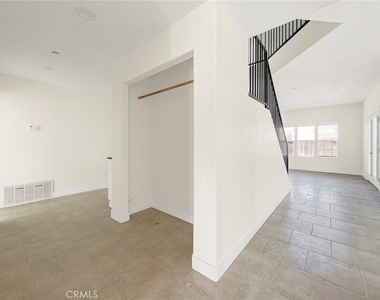 2575 Rale Drive - Photo Thumbnail 21