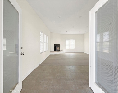 2575 Rale Drive - Photo Thumbnail 6