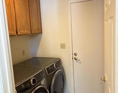 1671 Brush Creek Pl - Photo Thumbnail 33