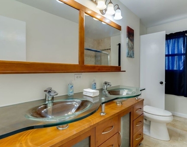 11257 Collett Avenue - Photo Thumbnail 37