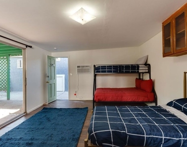 4825 Mascot Street - Photo Thumbnail 22