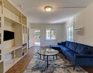 4825 Mascot Street - Photo Thumbnail 3