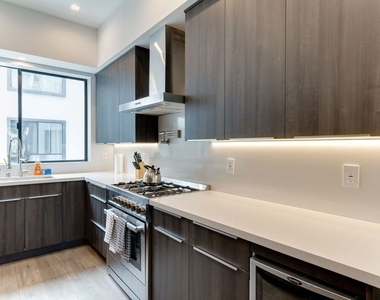 4826 W Pickford - Photo Thumbnail 22