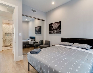 4826 W Pickford - Photo Thumbnail 13