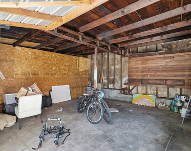 1097 S Orange Drive - Photo Thumbnail 35