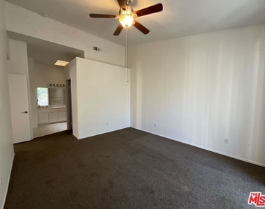 1439 Allin Lane - Photo Thumbnail 9