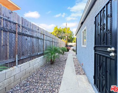 813 E Imperial Highway - Photo Thumbnail 6