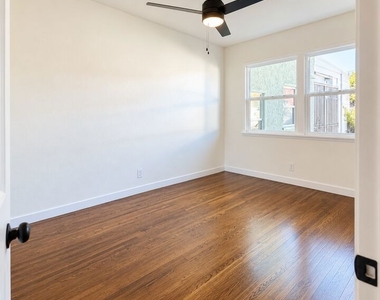 5824 Bowcroft Street - Photo Thumbnail 9