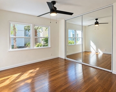 5824 Bowcroft Street - Photo Thumbnail 10