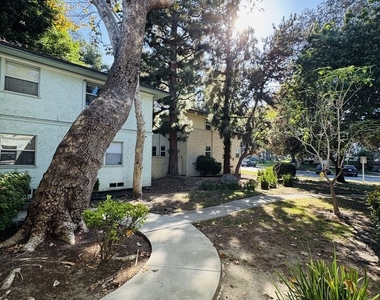5824 Bowcroft Street - Photo Thumbnail 16