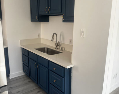 5347 Monroe Street - Photo Thumbnail 4