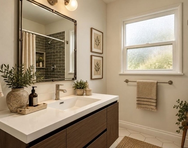 6315 Craner Avenue - Photo Thumbnail 15