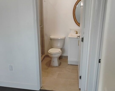 13757 Vanowen Street - Photo Thumbnail 3
