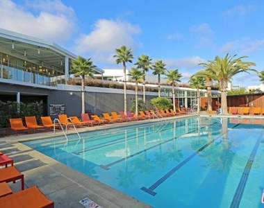 6581 Seabluff Drive - Photo Thumbnail 35