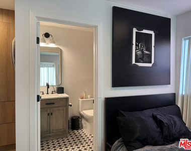 3607 Potomac Avenue - Photo Thumbnail 10