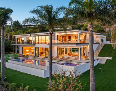 4732 Avenida Del Mar - Photo Thumbnail 1