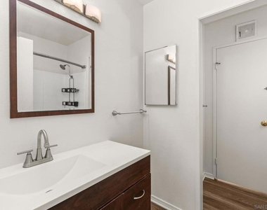 5422 Adobe Falls Rd - Photo Thumbnail 15