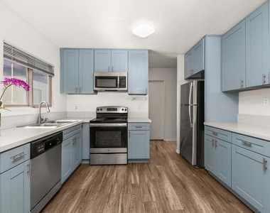 5422 Adobe Falls Rd - Photo Thumbnail 1