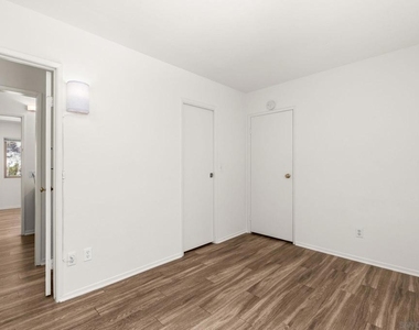 5422 Adobe Falls Rd - Photo Thumbnail 31