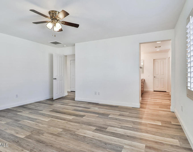 4607 Valerio Way - Photo Thumbnail 22