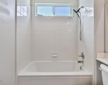 4607 Valerio Way - Photo Thumbnail 17