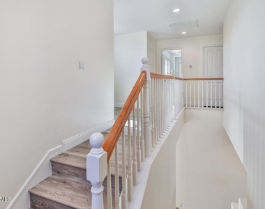 4607 Valerio Way - Photo Thumbnail 13