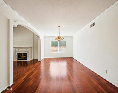 1221 Gentilly Place - Photo Thumbnail 7