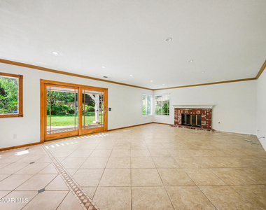 1221 Gentilly Place - Photo Thumbnail 12