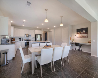 49550 Beatty Street - Photo Thumbnail 12