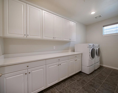 49550 Beatty Street - Photo Thumbnail 31