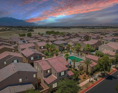 530 Calle Vibrante - Photo Thumbnail 47