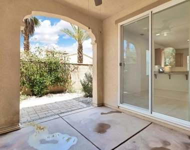 530 Calle Vibrante - Photo Thumbnail 31