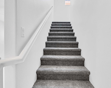 530 Calle Vibrante - Photo Thumbnail 12