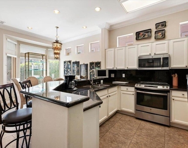 78561 Autumn Lane - Photo Thumbnail 12