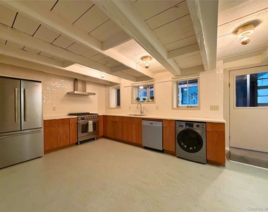 79 Ann Street - Photo Thumbnail 15