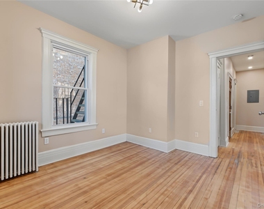 269 Liberty Street - Photo Thumbnail 6