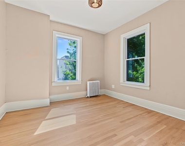 269 Liberty Street - Photo Thumbnail 25