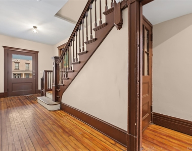 269 Liberty Street - Photo Thumbnail 4