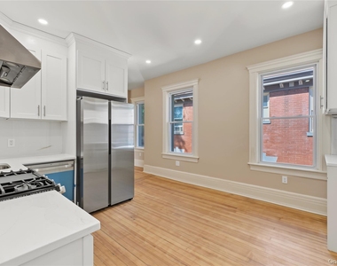 269 Liberty Street - Photo Thumbnail 16