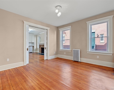 269 Liberty Street - Photo Thumbnail 16