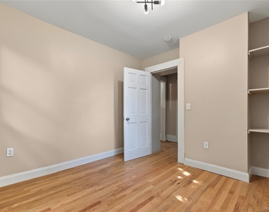 269 Liberty Street - Photo Thumbnail 11