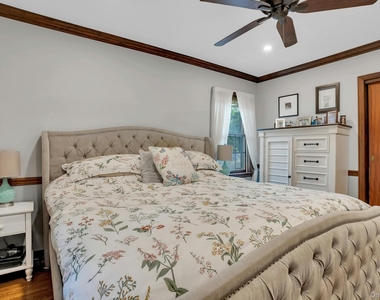 20 Linda Place - Photo Thumbnail 15