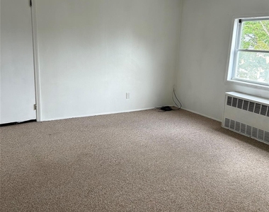 1569 4th Street - Photo Thumbnail 5