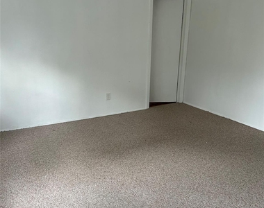 1569 4th Street - Photo Thumbnail 6