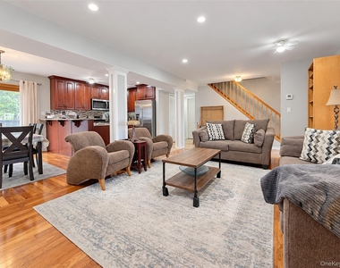 20 Bradbury Court - Photo Thumbnail 2