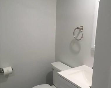 54 Dorchester Street - Photo Thumbnail 9