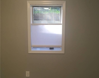 54 Dorchester Street - Photo Thumbnail 6